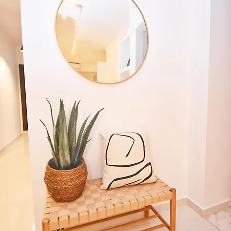 Superior Grey شقة