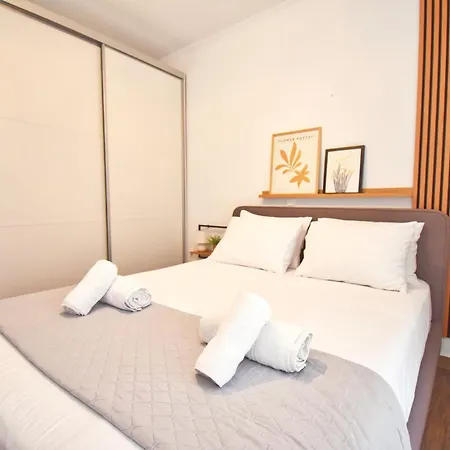 Superior Grey Potamós